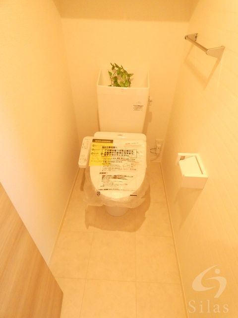 ＪＲ福知山線 北伊丹駅 徒歩19分 3階建 築7年のトイレ写真