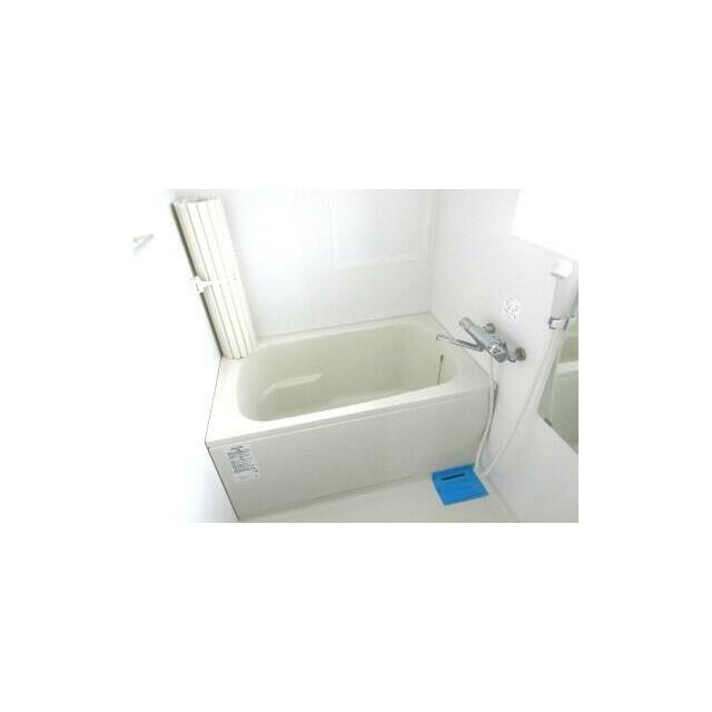 バス・シャワールーム　同建物、別部屋の写真を使用しております。
