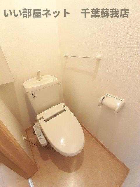 コンフォルターブル IIのトイレ写真