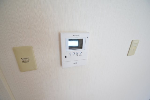セキュリティ　ＴＶモニターホンで安心。