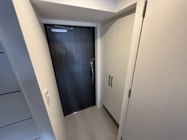 ソルテラスKOBEの玄関写真