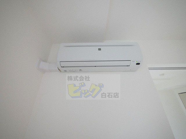 その他設備　エアコン完備で暑い夏も快適です♪