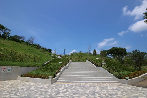 公園　平和中央公園（公園）まで283m