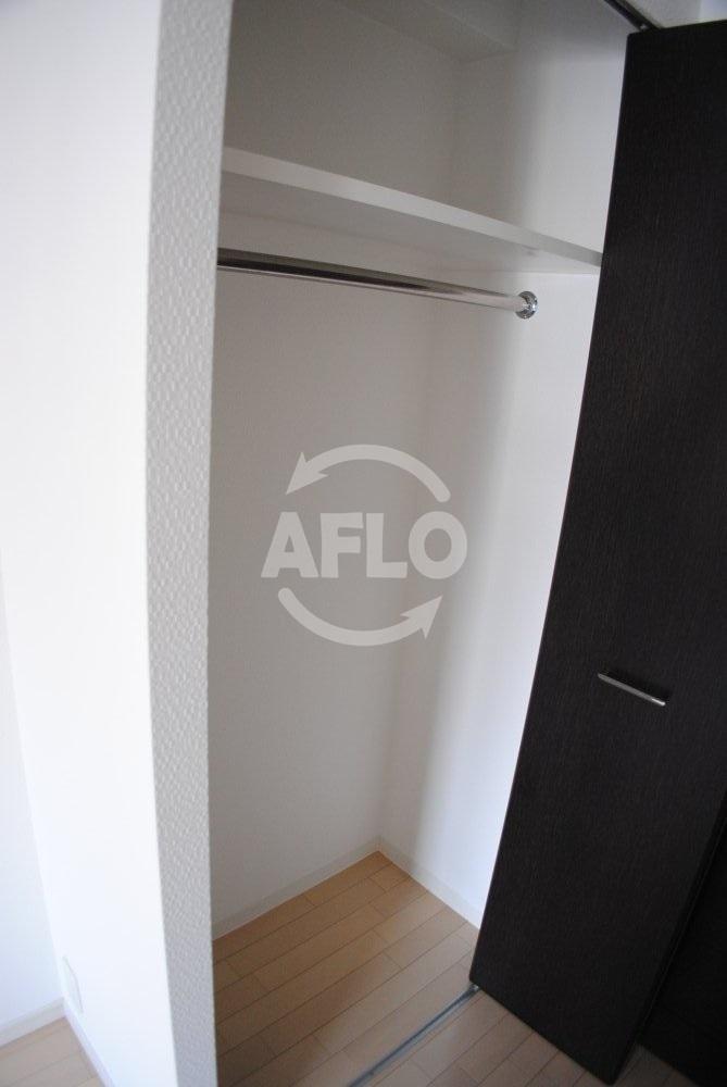 収納　アーデンタワー西本町　クローゼット