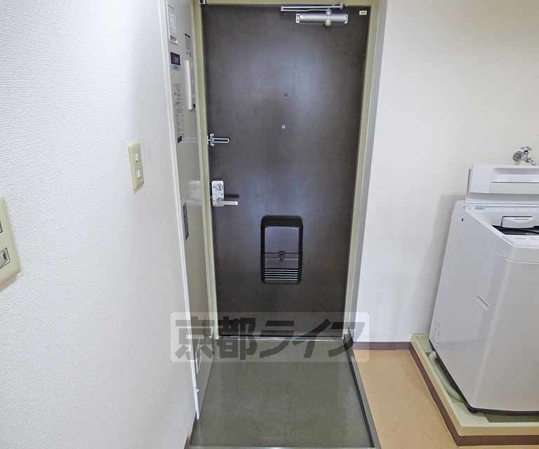玄関　玄関です。