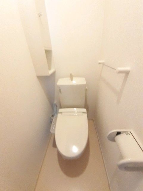 トイレ　トイレ