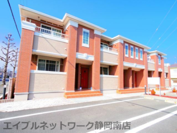 建物外観　きれいな外観です