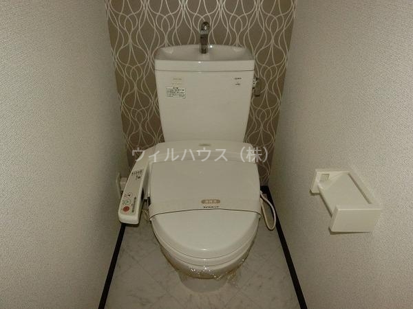 トイレ　ウォシュレット！
