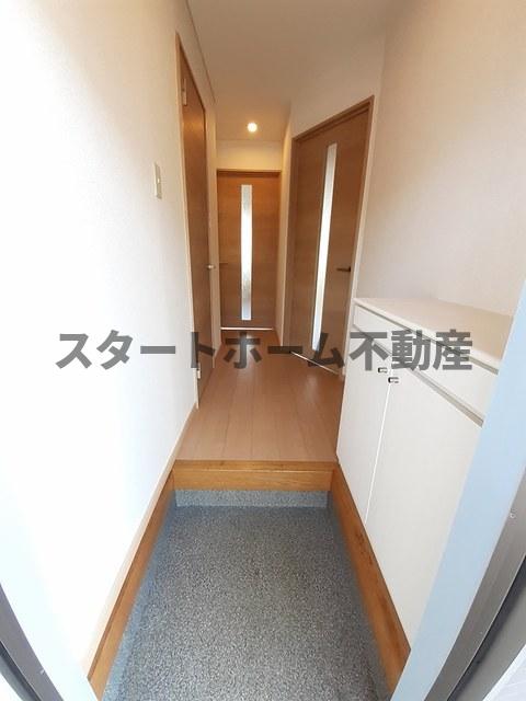 玄関　明るい玄関です