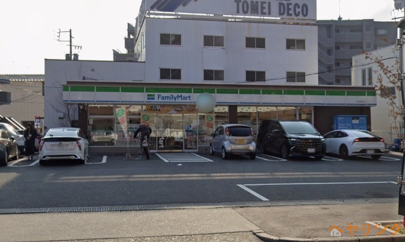 コンビニ　ファミリーマート天白焼山店（コンビニ）まで268m
