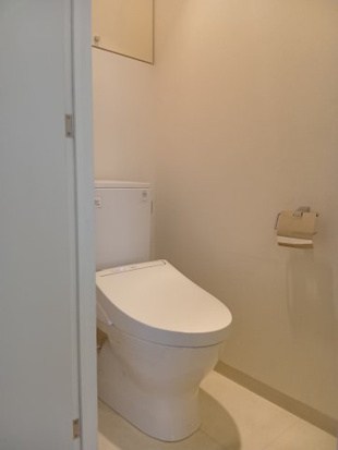 トイレ　別部屋同間取り写真