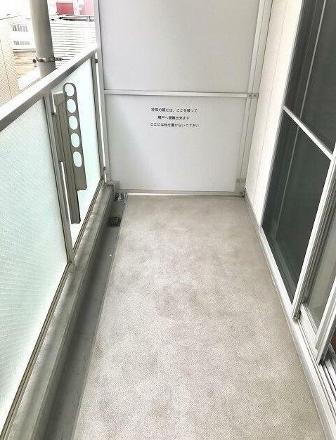 バルコニー
