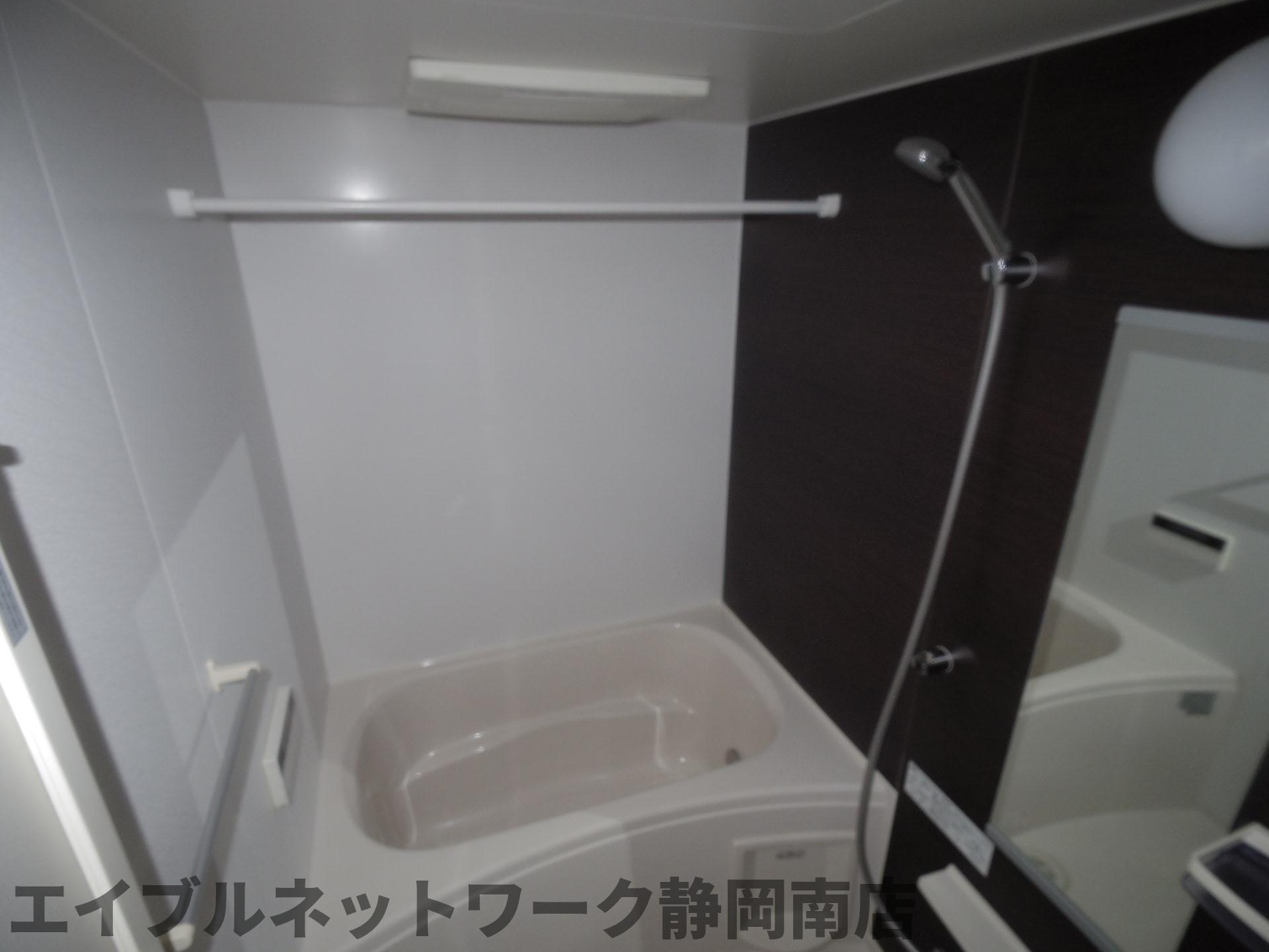バス・シャワールーム　同イメージ
