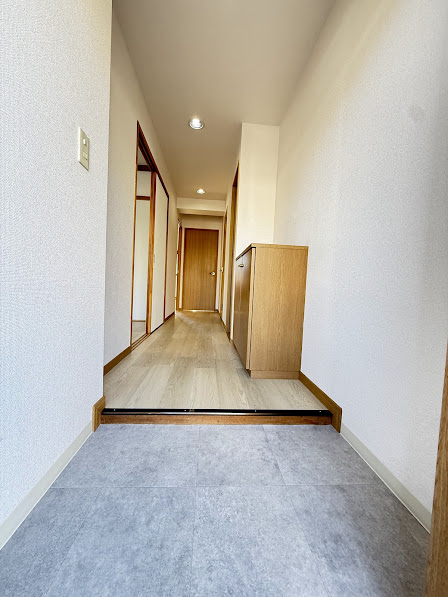 玄関　サントレージュ南町A(GoodHome)
