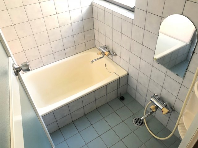 山崎貸家の風呂写真