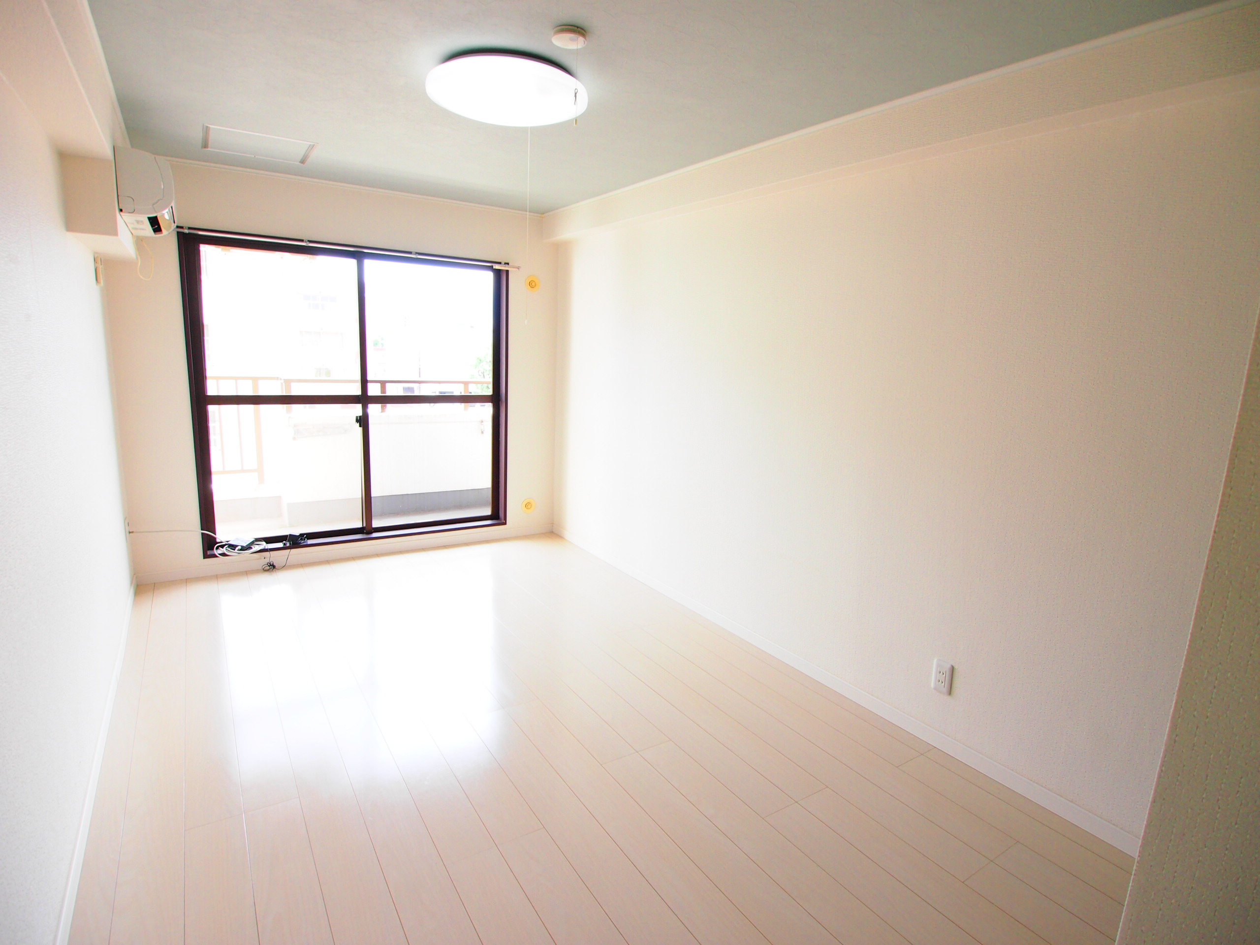 居室・リビング　7.5帖洋室