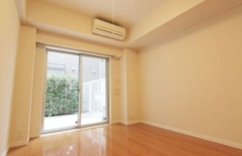 居室・リビング　※同物件、別部屋になります。