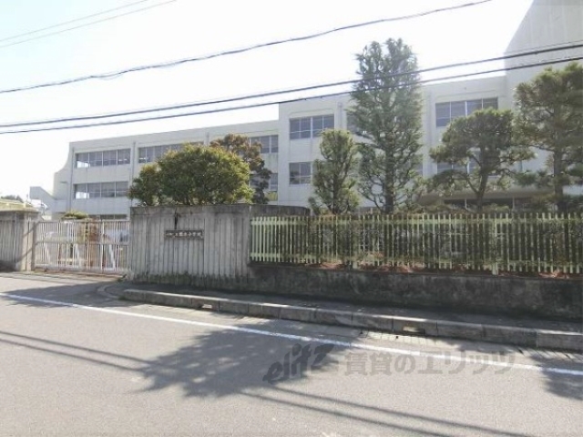 【クレイノバンブスヴァルトハイムの小学校】