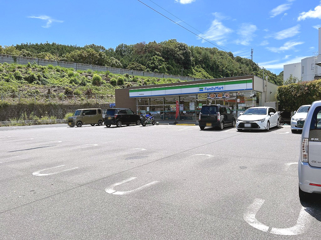 コンビニ　ファミリーマート廿日市宮内店（コンビニ）まで602m