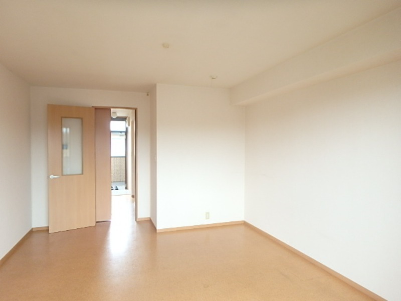 居室・リビング　図面と現状に相違がある場合には現状を優先