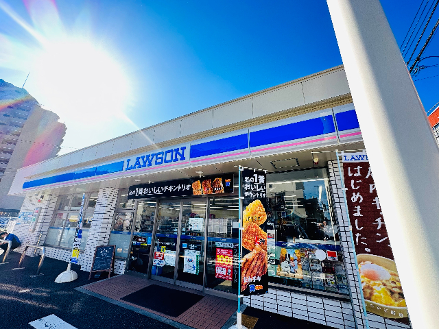 コンビニ　ローソン八王子大和田町六丁目店（コンビニ）まで238m