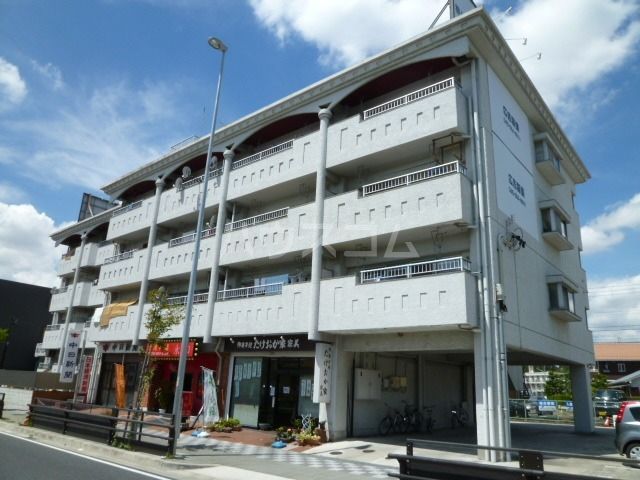 名古屋市天白区一本松のマンションの建物外観