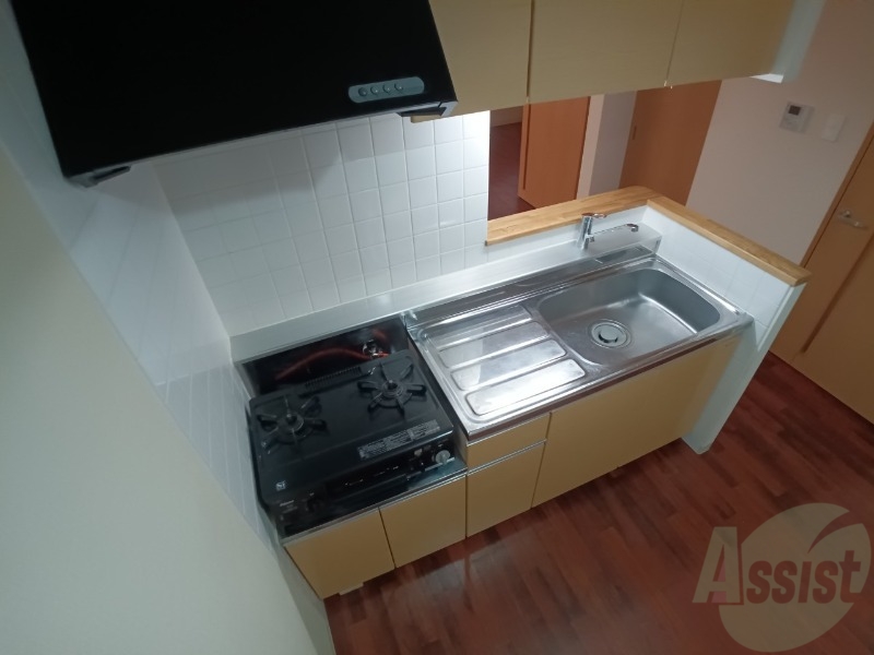 キッチン　リビングが見渡せる対面キッチンになってます。