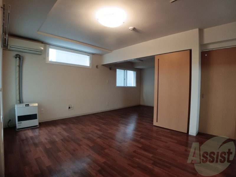 居室・リビング　広くてキレイなお部屋が広がっていて、充実した生活が送れそう。