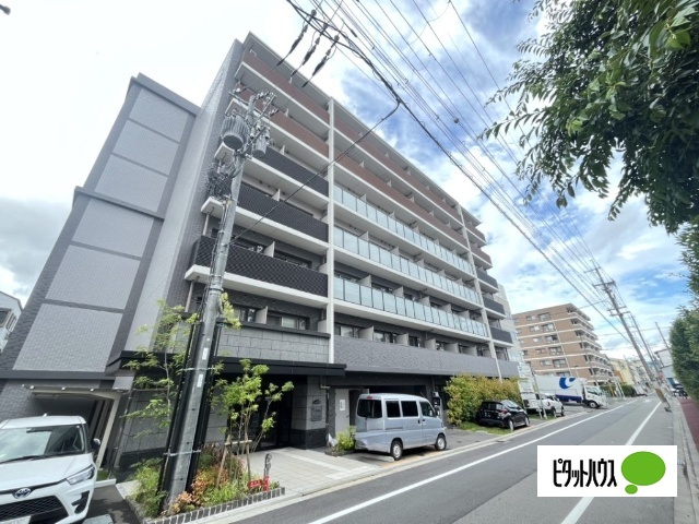 【プレサンス　ＴＨＥ　ＫＹＯＴＯ　吉祥院の建物外観】