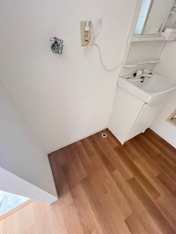 その他設備　室内に洗濯機置き場がございます！