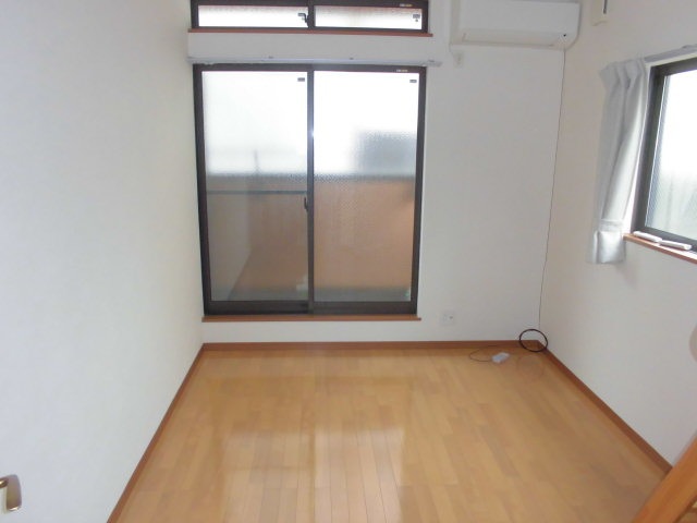居室・リビング　別部屋参考画像