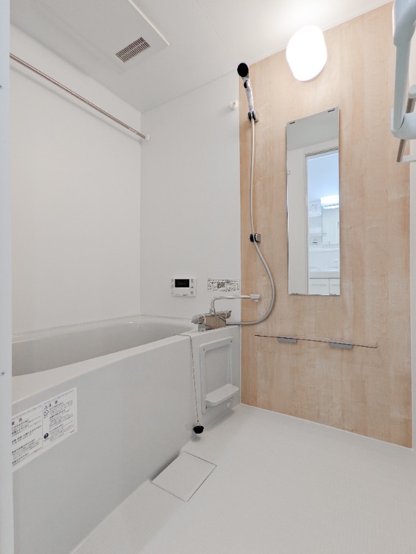 バス・シャワールーム　図面と現状に相違がある場合には現状を優先