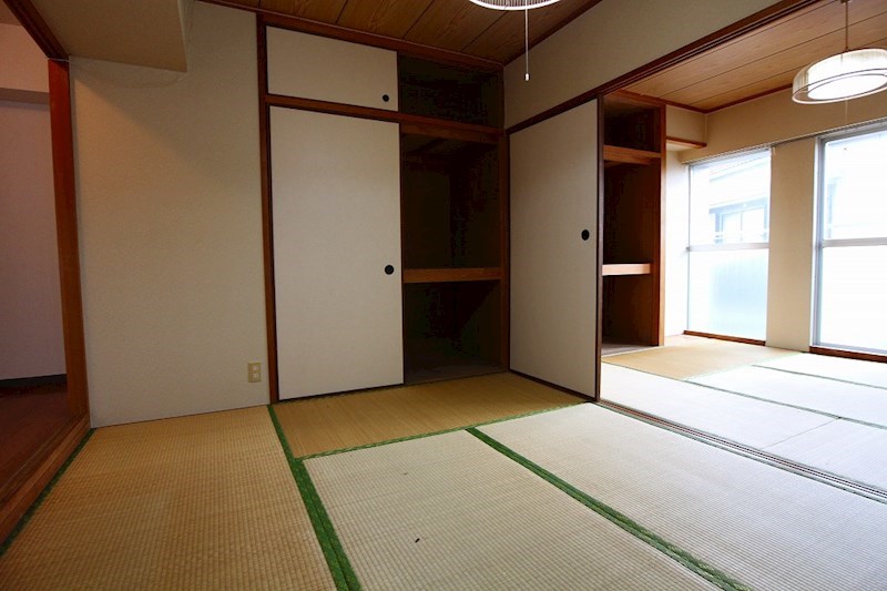 その他設備　※別号室参考写真　押し入れ