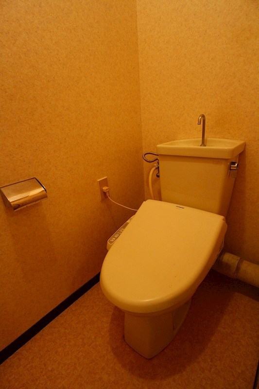 トイレ　※別号室参考写真