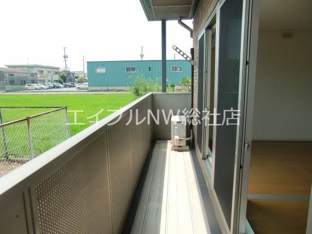 バルコニー　ベランダ明るい