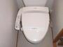 トイレ　温水洗浄便座