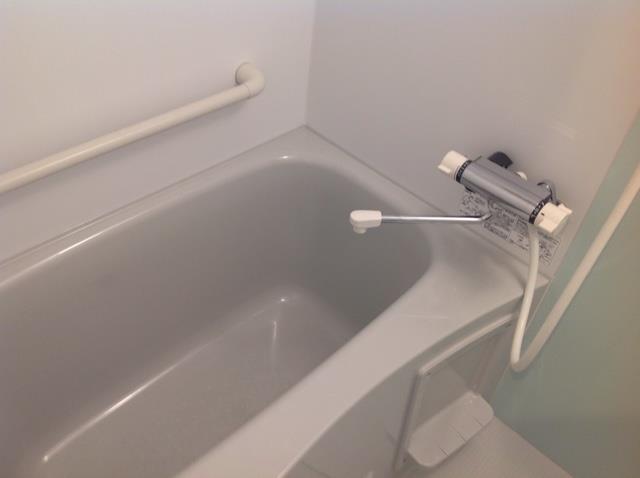 バス・シャワールーム　浴室乾燥機付き。