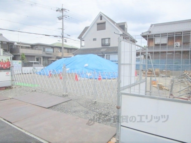 その他共有部分　敷地入口付近