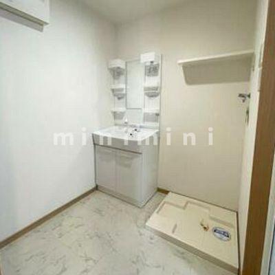 洗面設備　※写真は他号室を含む為現状優先とさせて頂きます