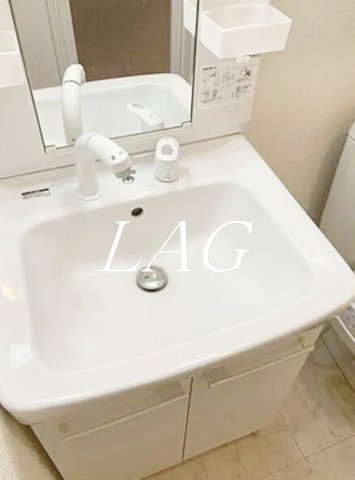 洗面設備　洗面台です。