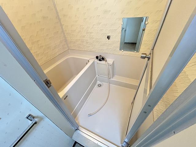 バス・シャワールーム　浴室