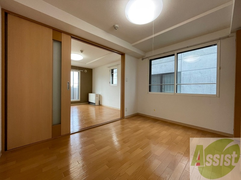 その他部屋・スペース　寝室です。部屋をどう使うかはあなた次第です！