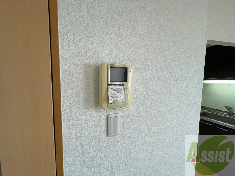セキュリティ　ＴＶモニター付インターホンです。来客者の顔が見えるので安心！