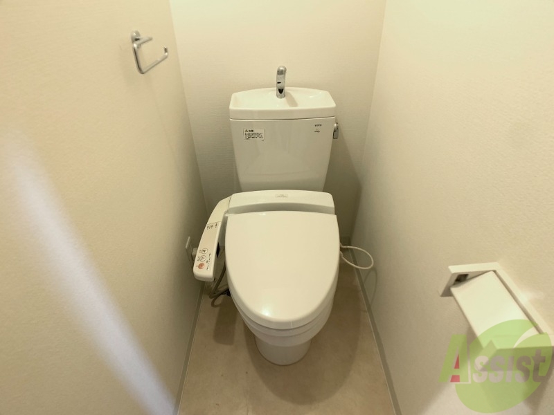 トイレ　トイレは清潔感があり安心して使用できそうです。