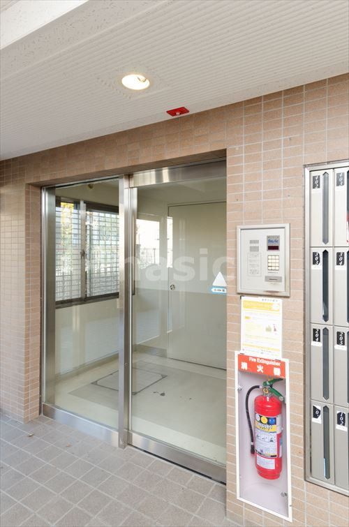 エントランス　オートロック