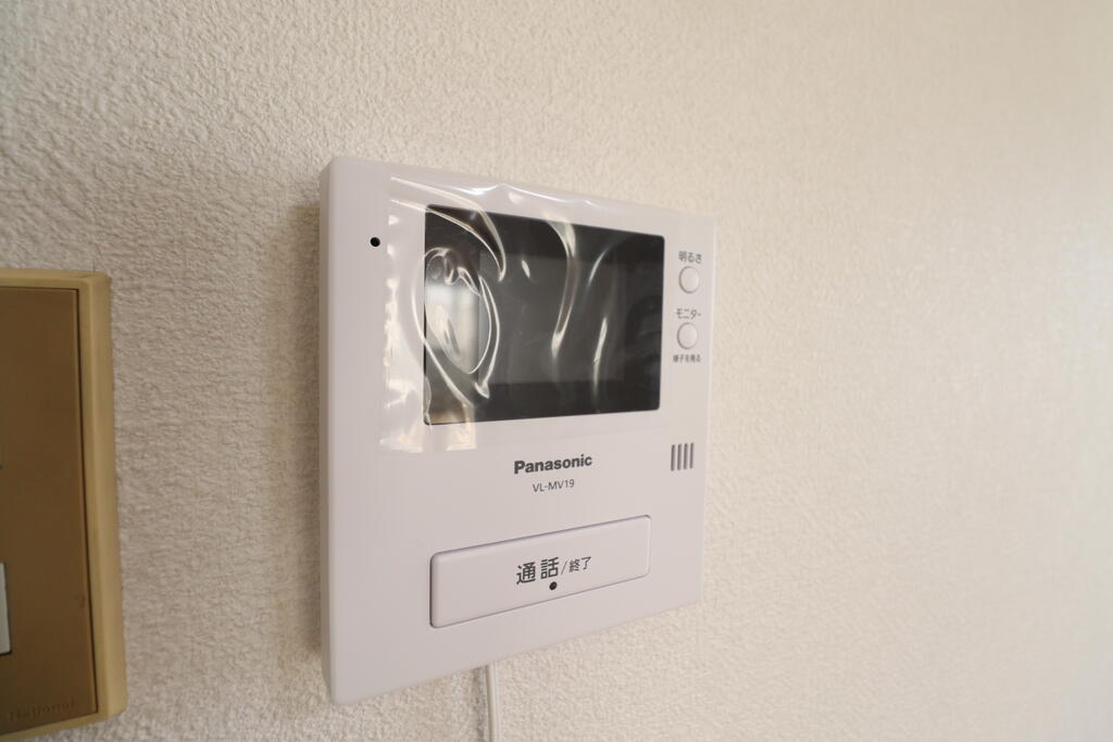 セキュリティ　TVモニター付インターホン