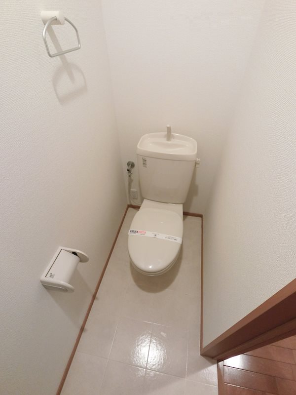 トイレ　別号室参考写真