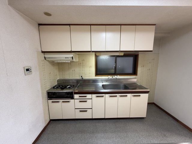 キッチン　ステューディオ赤門