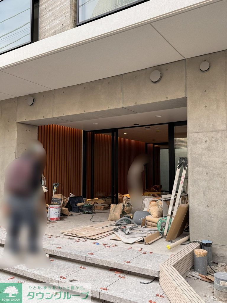 ロビー　バルコニー