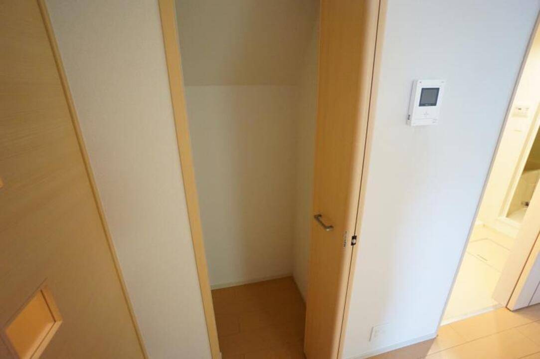 収納　クローゼット